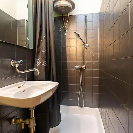 Helena Apartment