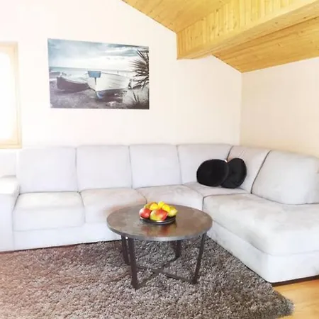 Helena Apartment